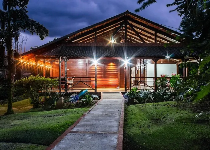 La Anita Rain Forest