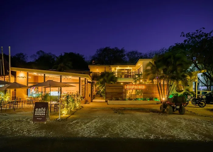 Hostel La Botella De Leche - Tamarindo